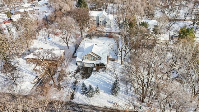5009 Williston Road, Minnetonka, MN 55345