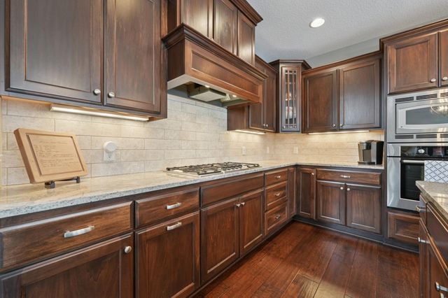 5009 Williston Road, Minnetonka, MN 55345