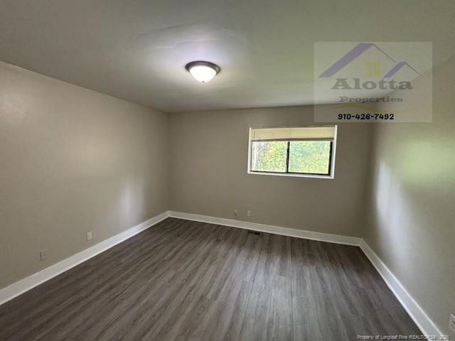 5114 Paul Peel Place, Hope Mills, NC 28348