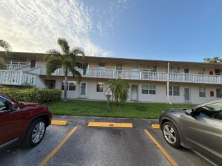 55 Hastings D, West Palm Beach, FL 33417