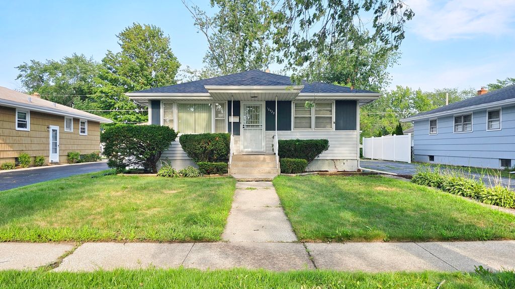 18429 Arcadia Avenue, Lansing, IL 60438