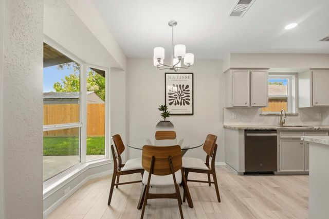 1915 Michele Drive, Sugar Land, TX 77498