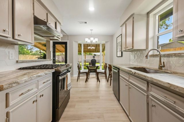 1915 Michele Drive, Sugar Land, TX 77498
