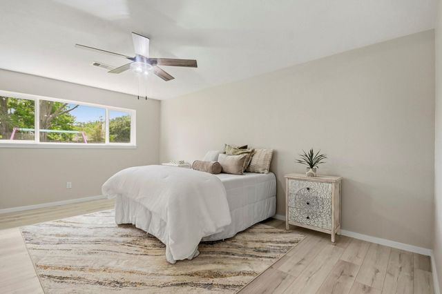 1915 Michele Drive, Sugar Land, TX 77498