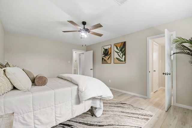 1915 Michele Drive, Sugar Land, TX 77498