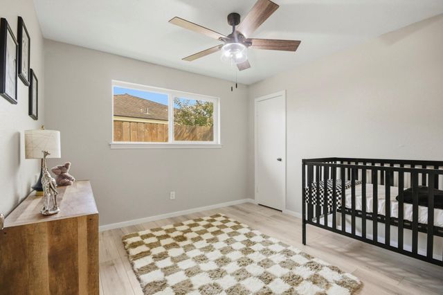 1915 Michele Drive, Sugar Land, TX 77498