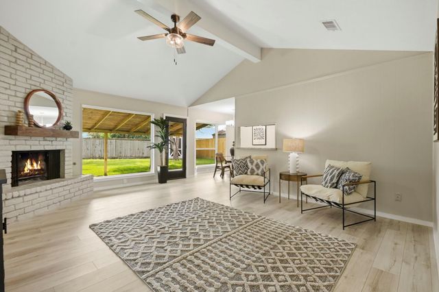 1915 Michele Drive, Sugar Land, TX 77498