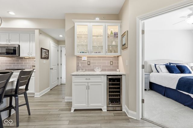 451 American Way N 2G, Carmel, IN 46032