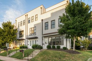 1221 N 5th St, Nashville, TN 37207