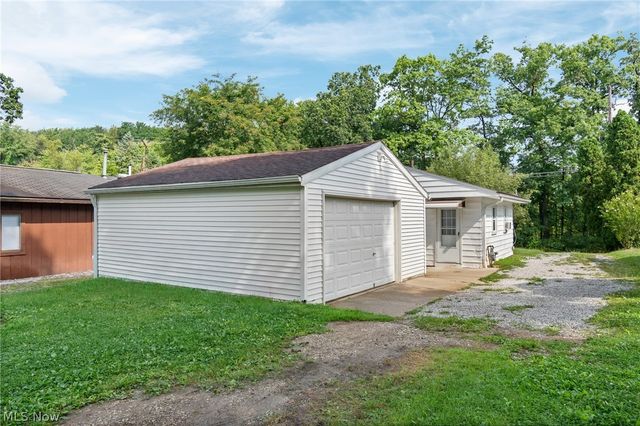 2964 Pressler Road, Uniontown, OH 44685
