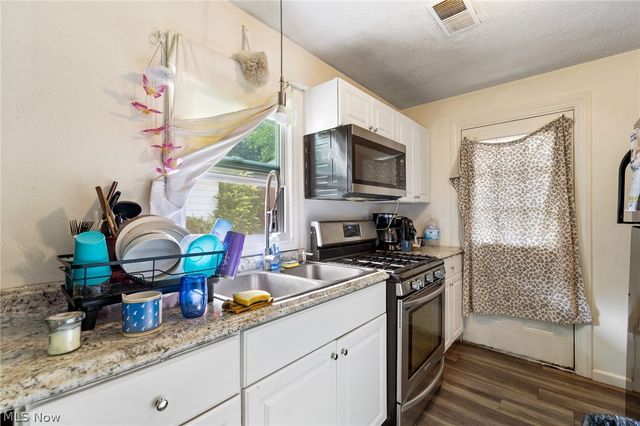 2964 Pressler Road, Uniontown, OH 44685