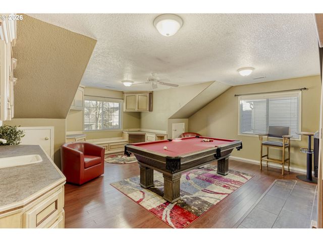 2619 Ne CHARLOIS Dr, Hillsboro, OR 97123