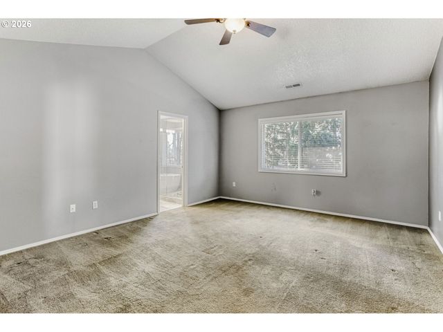 2619 Ne CHARLOIS Dr, Hillsboro, OR 97123