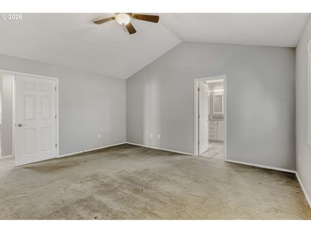 2619 Ne CHARLOIS Dr, Hillsboro, OR 97123