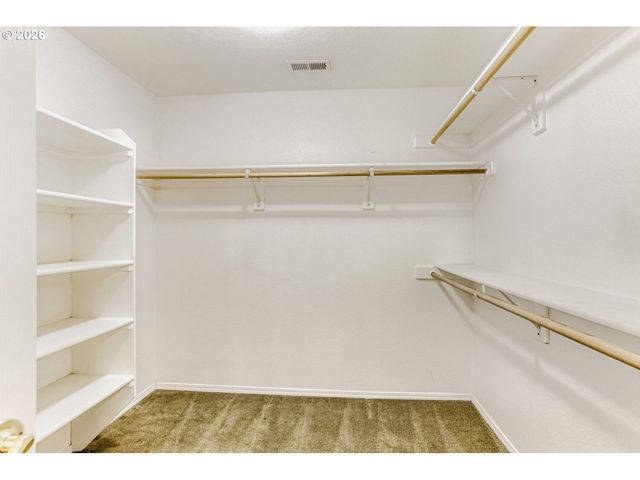 2619 Ne CHARLOIS Dr, Hillsboro, OR 97123