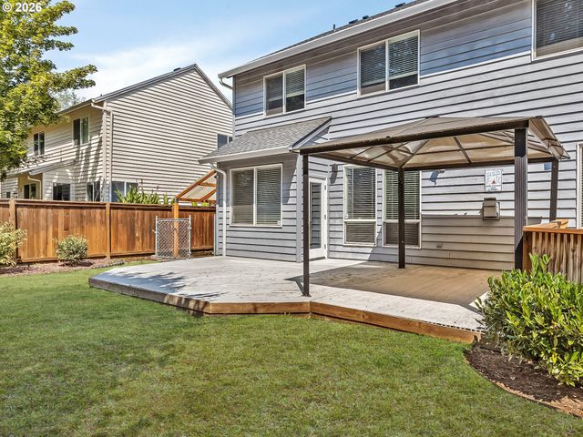2619 Ne CHARLOIS Dr, Hillsboro, OR 97123