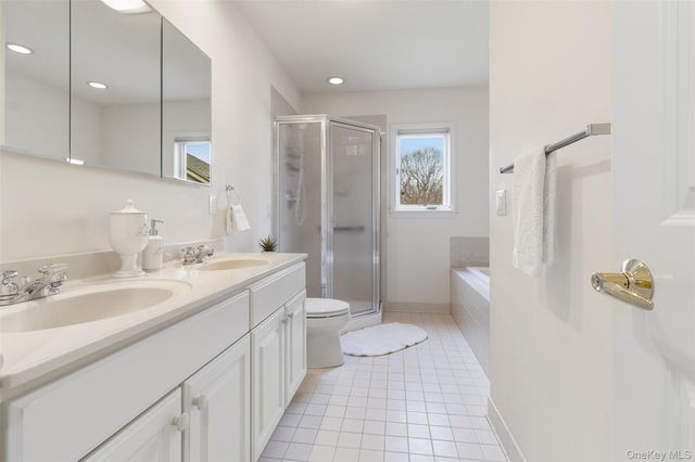 415 Heritage Hills Drive D, Somers, NY 10589