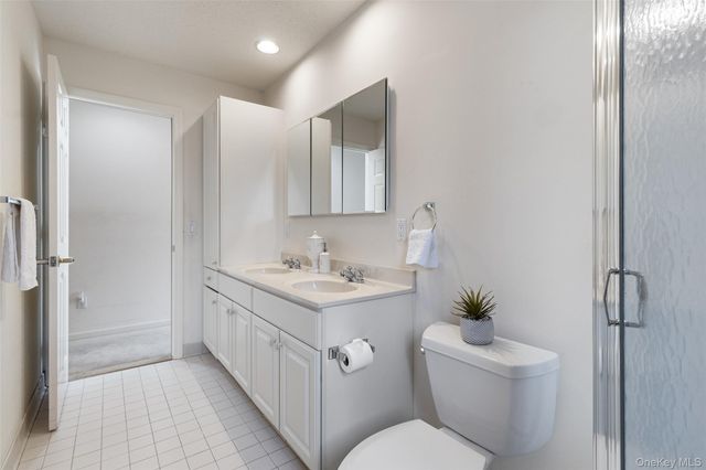 415 Heritage Hills Drive D, Somers, NY 10589