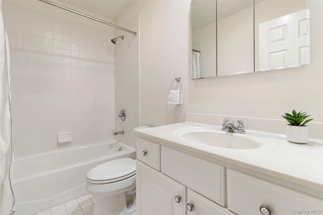 415 Heritage Hills Drive D, Somers, NY 10589