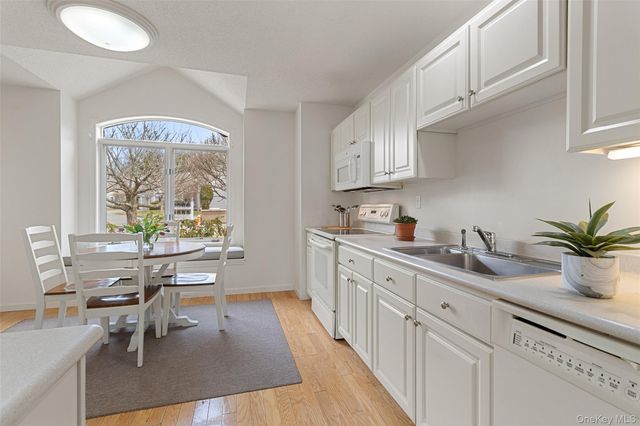 415 Heritage Hills Drive D, Somers, NY 10589