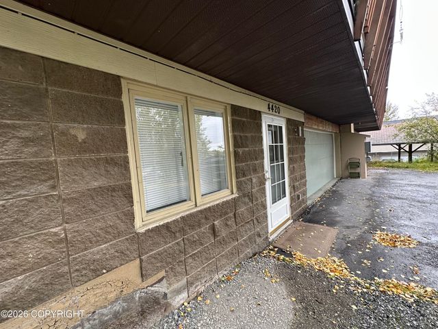 4420 View Circle 1A, Anchorage, AK 99507