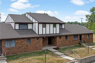 1111 Durham Drive, Paola, KS 66071