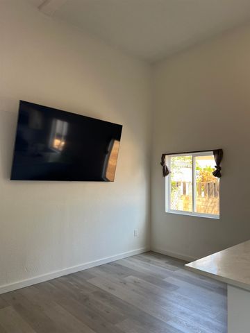 283 Ilikai St, Kihei, HI 96753