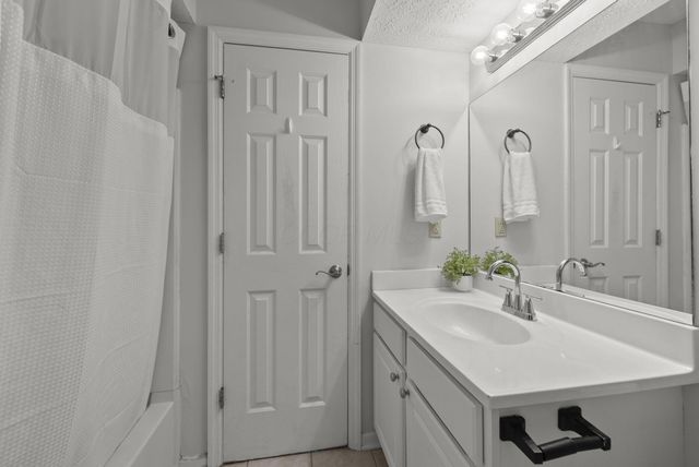 5308 Darlington Road, D, Columbus, OH 43220