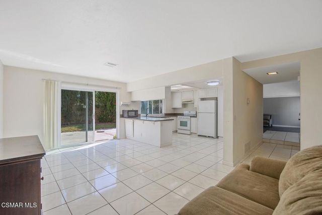 28636 Lapine Avenue, Saugus, CA 91390