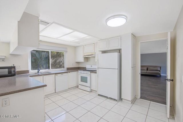 28636 Lapine Avenue, Saugus, CA 91390