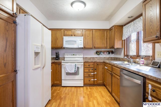 328 N 1St Street, Seward, NE 68434