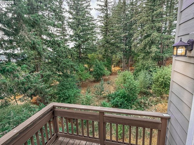 14612 Se NATALYA St, Happy Valley, OR 97086