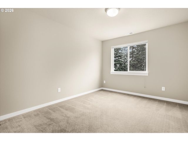 14612 Se NATALYA St, Happy Valley, OR 97086