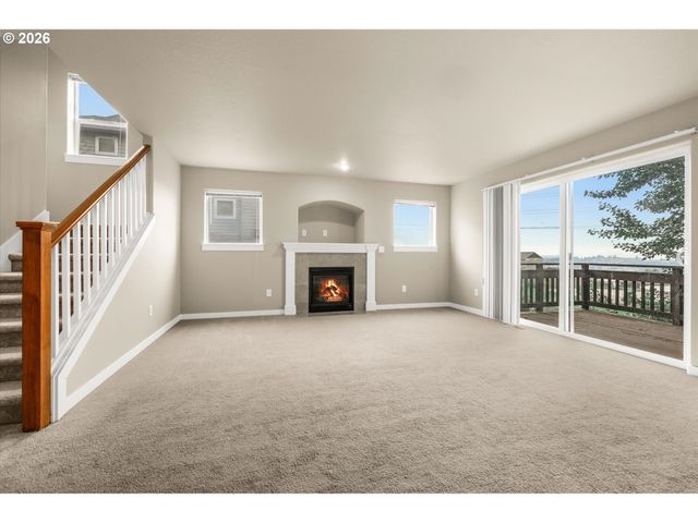 14612 Se NATALYA St, Happy Valley, OR 97086