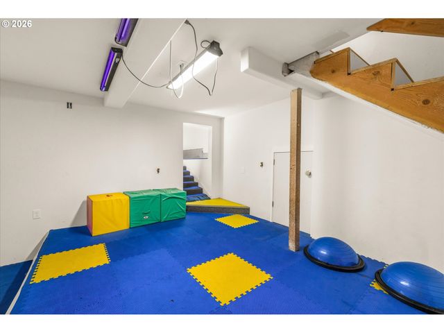 14612 Se NATALYA St, Happy Valley, OR 97086