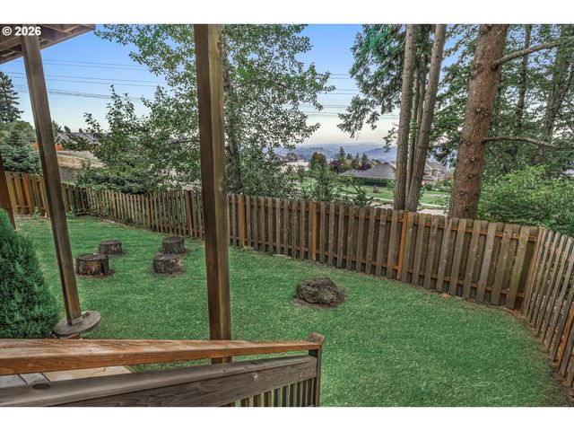 14612 Se NATALYA St, Happy Valley, OR 97086