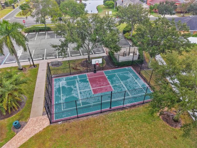 427 STONE BRIAR DRIVE, Ruskin, FL 33570