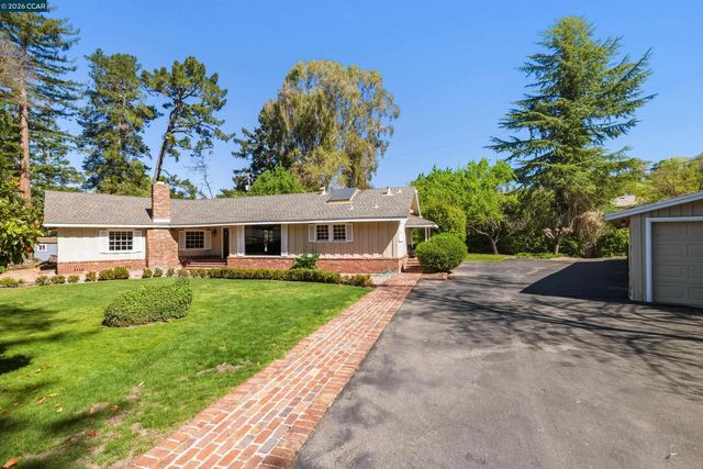 1370 Pine Tree Dr, Alamo, CA 94507