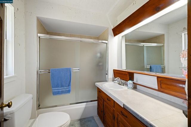 1370 Pine Tree Dr, Alamo, CA 94507