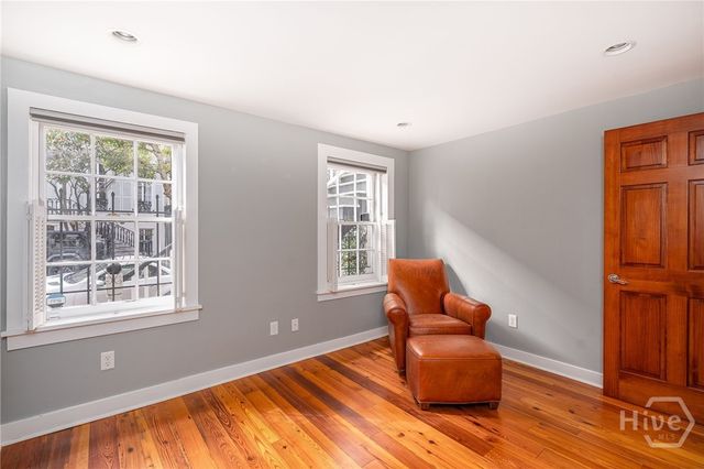 108 W Gordon Street, Savannah, GA 31401