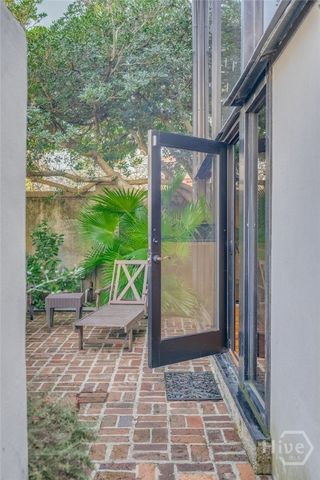 108 W Gordon Street, Savannah, GA 31401