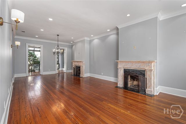 108 W Gordon Street, Savannah, GA 31401