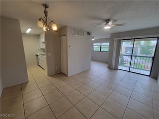 5303 Summerlin RD 310, Fort Myers, FL 33919