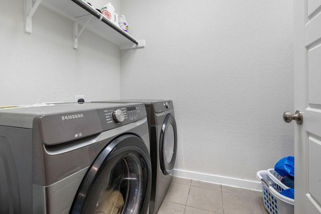 6512 Covina LN, Pflugerville, TX 78660