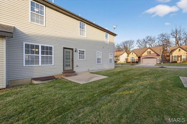 537 Sgt Pepper Drive, St Peters, MO 63376