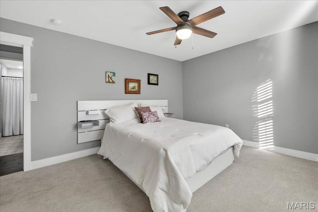 537 Sgt Pepper Drive, St Peters, MO 63376