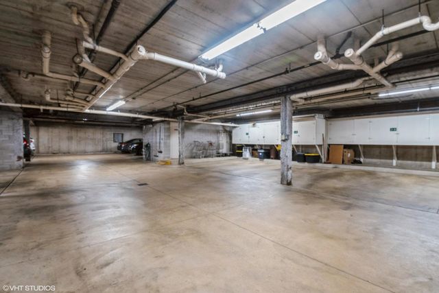 810 Swan Drive 2a, Dyer, IN 46311