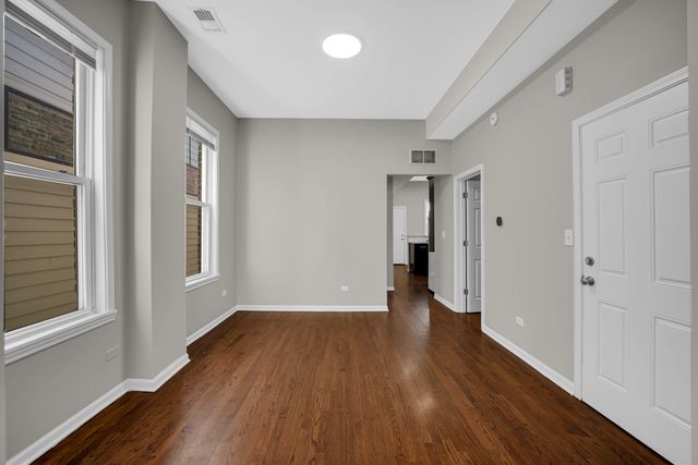 2333 W Montana Street, Chicago, IL 60647