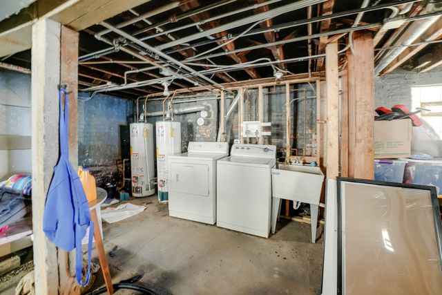 2333 W Montana Street, Chicago, IL 60647