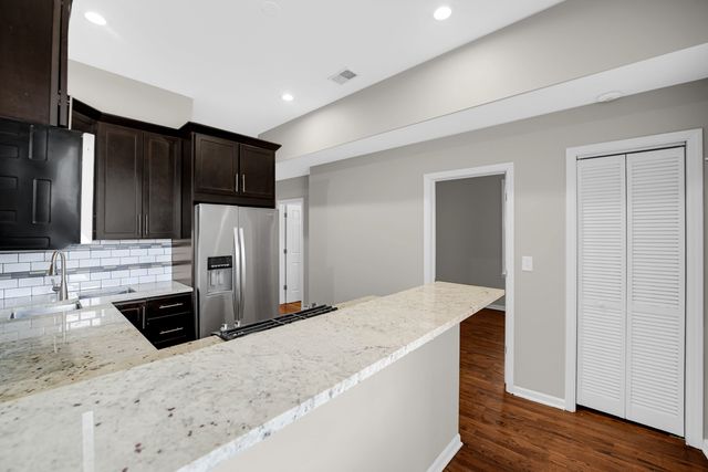 2333 W Montana Street, Chicago, IL 60647